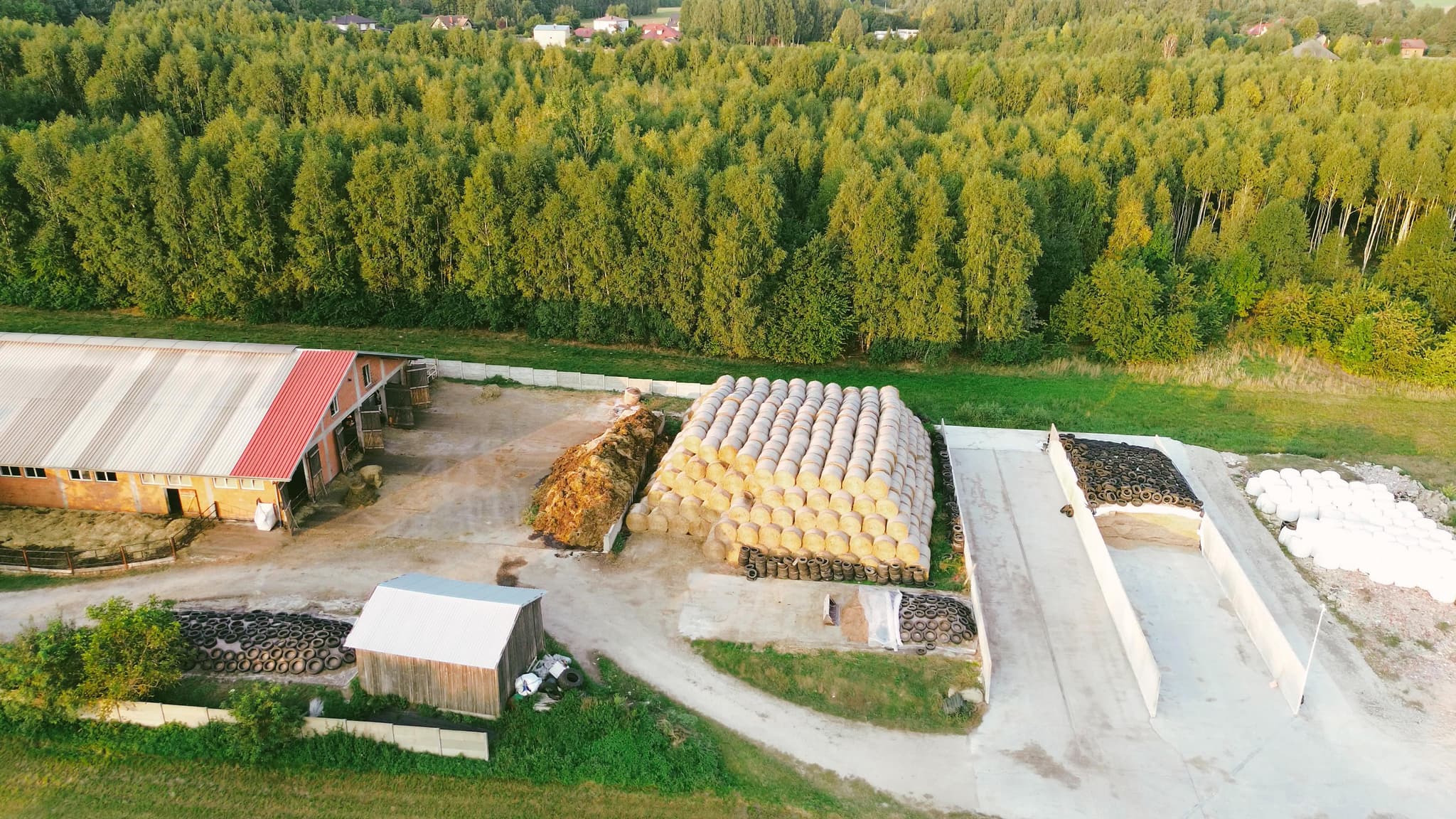 Hay Storage & Feed Centers